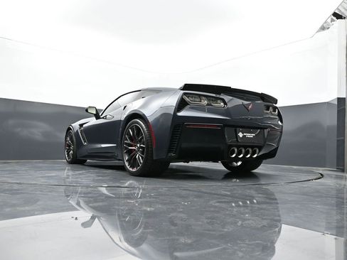 Used 2019 Chevrolet Corvette Z06 RWD image 30