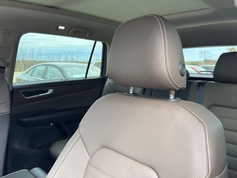 New 2026 Volkswagen Atlas SEL AWD/4WD image 9