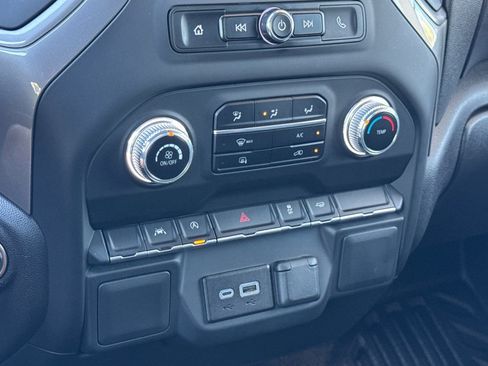 Certified 2024 GMC Sierra 1500 Pro RWD image 19