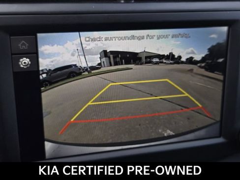Certified 2025 Kia Soul LX w/ LX Technology Package FWD image 20