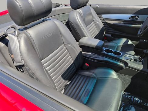 Used 2002 Ford Thunderbird RWD image 39