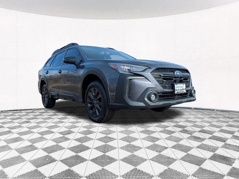 Used 2025 Subaru Outback Onyx Edition image 15