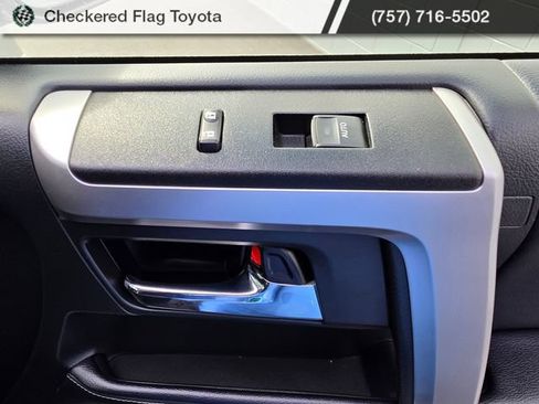 Used 2022 Toyota 4Runner TRD Sport w/ Technology Package AWD/4WD image 43