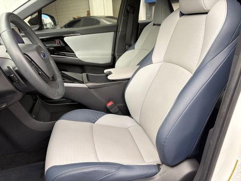 Used 2023 Subaru Solterra AWD image 14