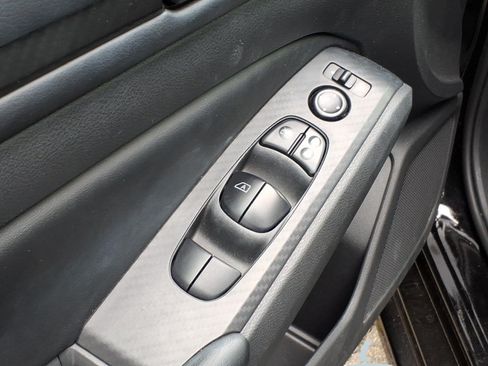 Used 2023 Nissan Altima 2.5 S FWD image 9