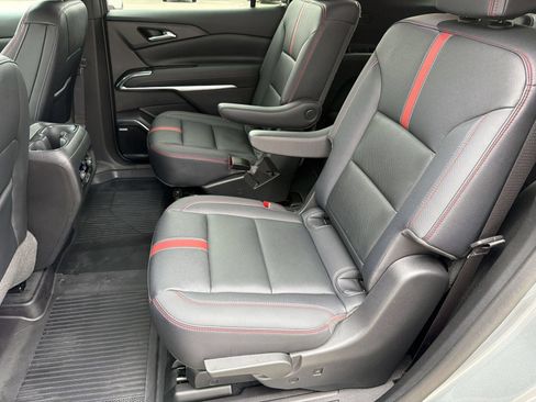 Certified 2024 Chevrolet Traverse RS FWD image 14