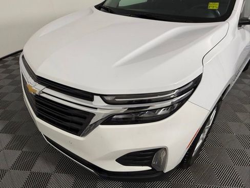 Used 2022 Chevrolet Equinox LT image 12