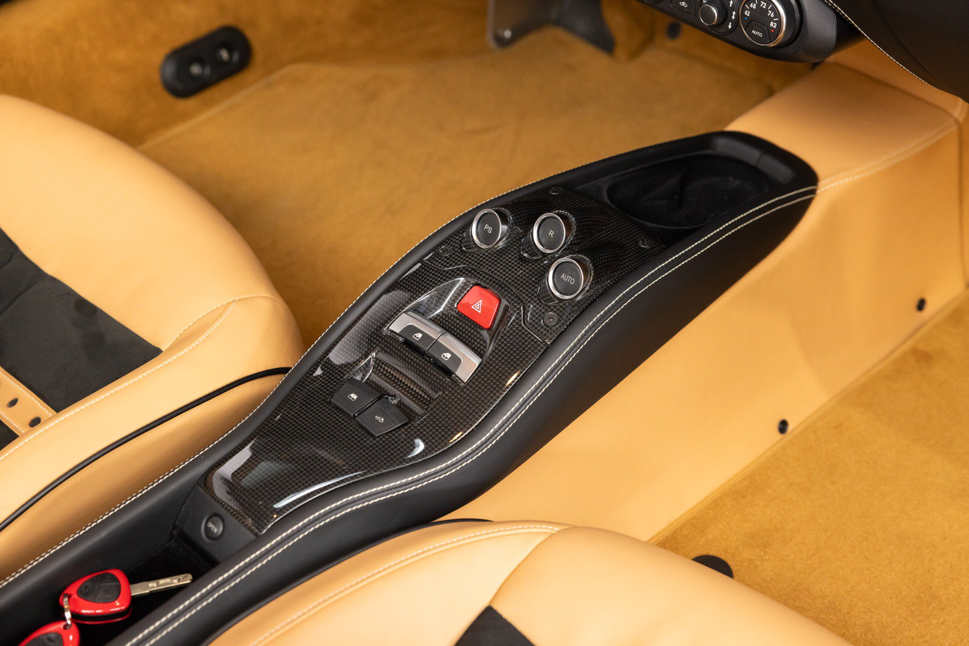 Certified 2013 Ferrari 458 Spider RWD image 83