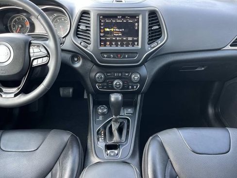 Used 2023 Jeep Cherokee Altitude Lux AWD/4WD image 18