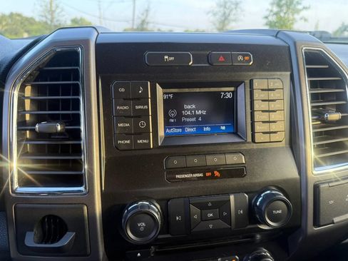 Used 2016 Ford F150 XLT w/ Equipment Group 301A Mid RWD image 5