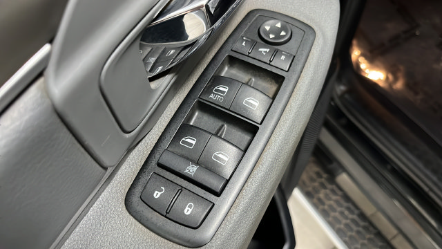 Used 2015 RAM 1500 Big Horn AWD/4WD image 20