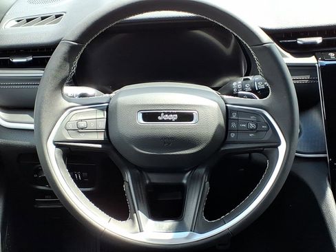 New 2026 Jeep Grand Cherokee L 4WD image 17