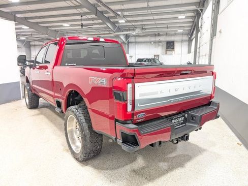 Used 2024 Ford F250 Limited w/ FX4 Off-Road Package image 5