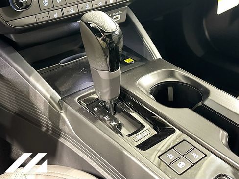 New 2026 Subaru Outback Limited AWD/4WD image 18