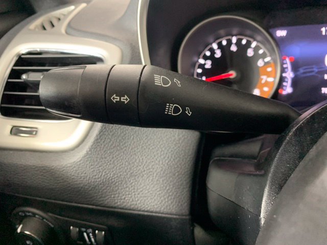 Used 2021 Jeep Compass Latitude FWD image 29