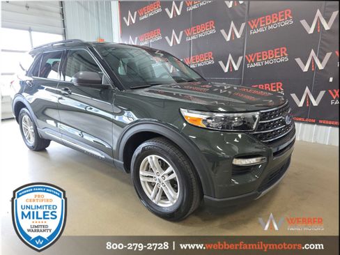 Used 2024 Ford Explorer XLT w/ Equipment Group 202A AWD/4WD image 1
