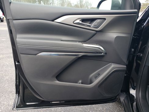 New 2026 Chevrolet Traverse LT w/ Midnight/Sport Edition image 12