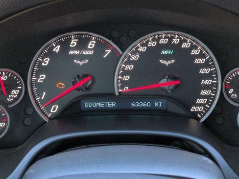 Used 2006 Chevrolet Corvette Convertible w/ Preferred Equipment Group image 14