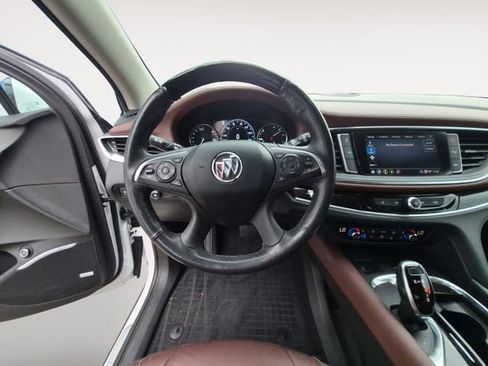 Used 2021 Buick Enclave Avenir w/ LPO, Floor Liner Package AWD/4WD image 12
