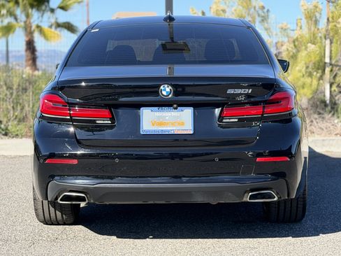 Used 2023 BMW 530i 530i w/ Convenience Package image 9