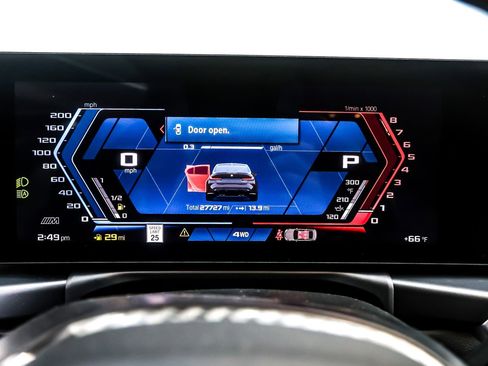 Used 2024 BMW M3 Competition w/ Executive Package image 19