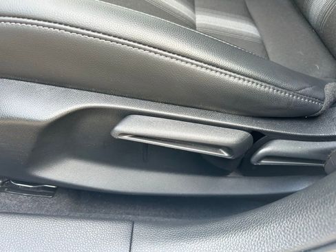 Used 2022 Honda Civic Sport image 48