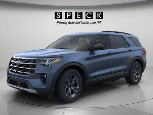 New 2026 Ford Explorer Active w/ Active Comfort Package AWD/4WD image 1