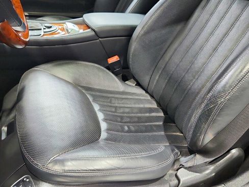 Used 2012 Mercedes-Benz SL 550 image 15