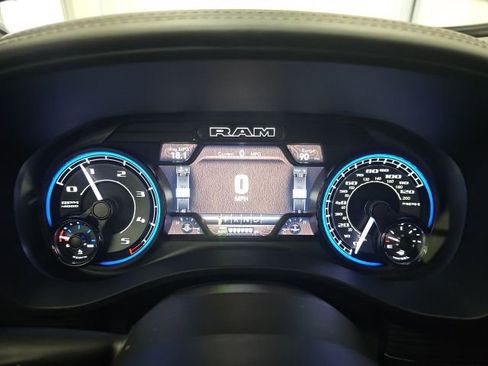 Used 2022 RAM 1500 Limited w/ Body Color Bumper Group image 24