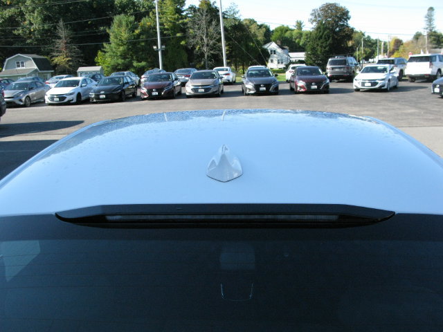 Used 2024 Chevrolet Malibu LT FWD image 6