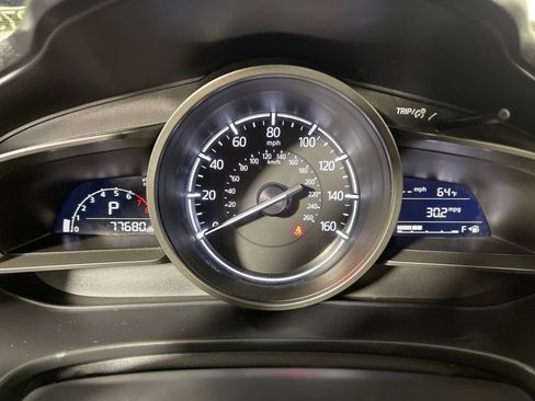 Used 2017 MAZDA MAZDA3 Touring image 18