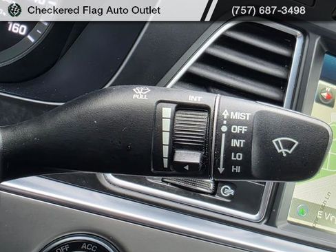 Used 2015 Hyundai Sonata Limited w/ Option Group 05 image 31