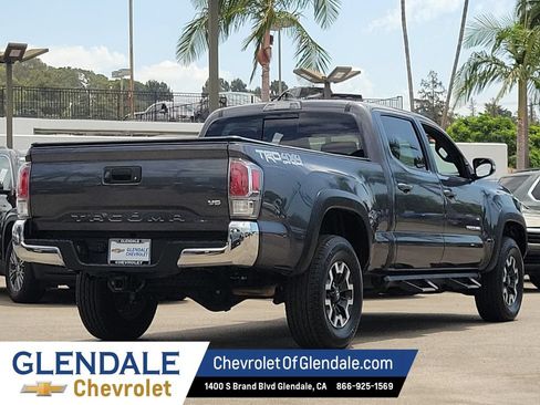 Used 2023 Toyota Tacoma TRD Off-Road AWD/4WD image 11