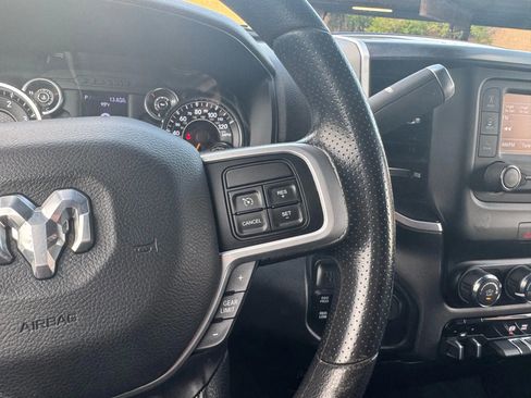 Used 2021 RAM 2500 Big Horn AWD/4WD image 35