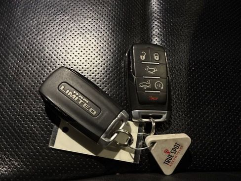 Used 2021 RAM 1500 Limited w/ Body Color Bumper Group image 33