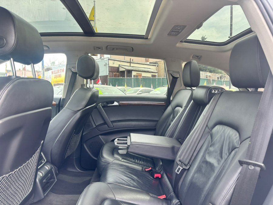 Used 2015 Audi Q7 3.0T Premium w/ Technology Package AWD/4WD image 42