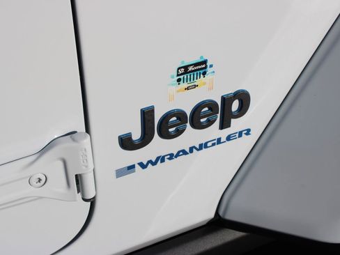 Used 2023 Jeep Wrangler Unlimited Rubicon 4xe w/ Cold Weather Group image 13