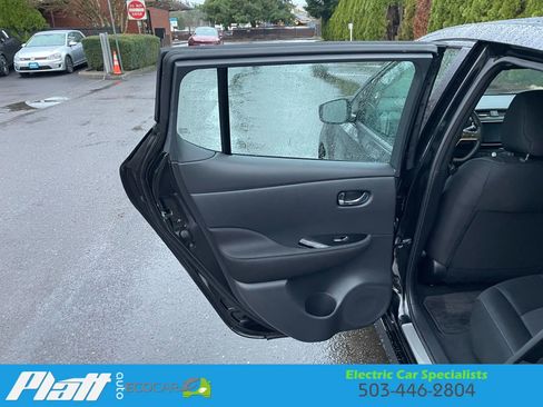 Used 2023 Nissan Leaf SV Plus image 35