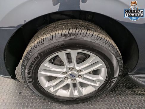 Used 2024 Ford Expedition XLT AWD/4WD image 7