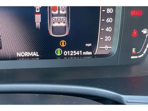 Certified 2025 Honda Civic Sport Touring image 39