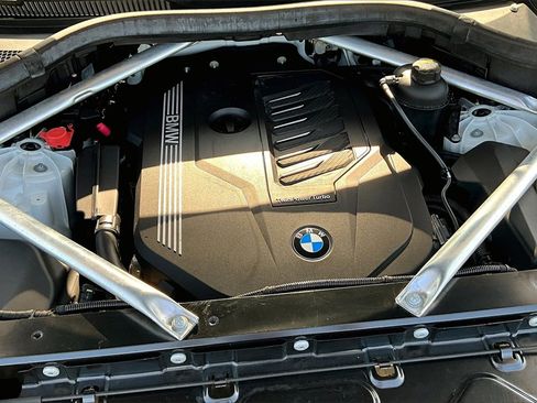 Used 2019 BMW X5 xDrive40i w/ Premium Package 2 image 30