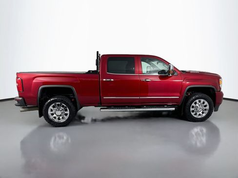 Used 2019 GMC Sierra 2500 Denali AWD/4WD image 8