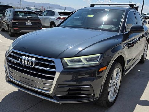 Used 2019 Audi Q5 2.0T Premium Plus w/ Premium Plus Package AWD/4WD image 3