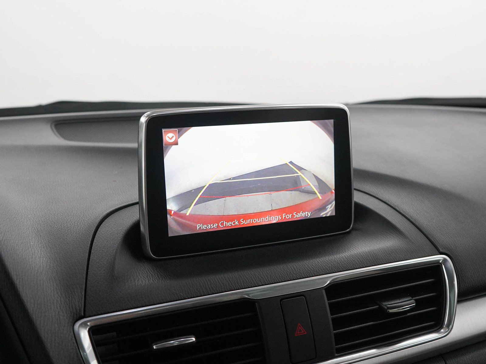 Used 2014 MAZDA MAZDA3 s Grand Touring FWD image 27