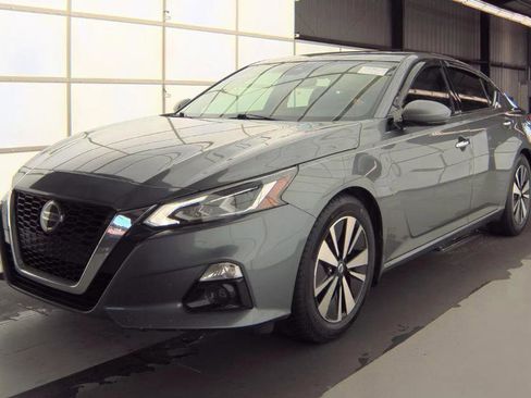 Used 2019 Nissan Altima 2.5 SL FWD image 4