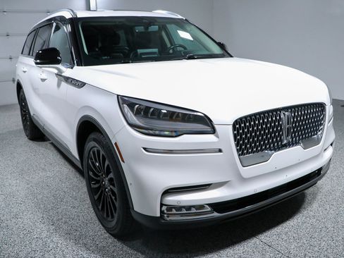 Used 2021 Lincoln Aviator Reserve w/ Equipment Group 201A AWD/4WD image 5