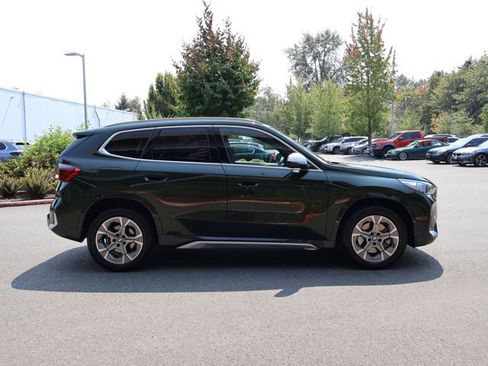 Used 2023 BMW X1 xDrive28i w/ Premium Package AWD/4WD image 5