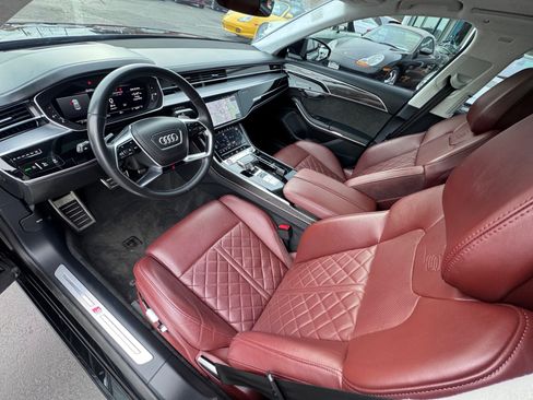Used 2021 Audi S8 L w/ Full Leather Package AWD/4WD image 3