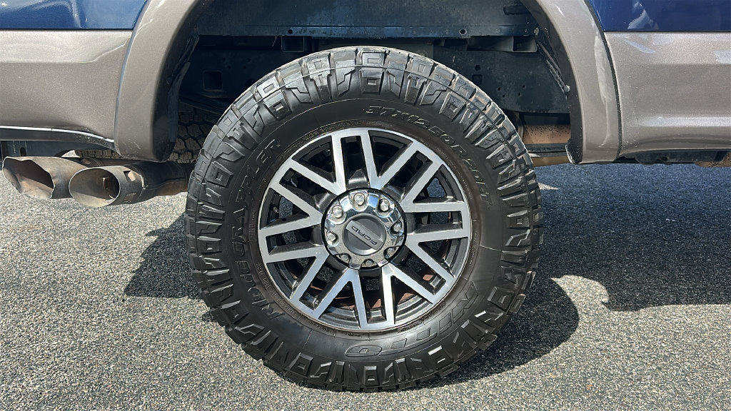 Used 2019 Ford F250 Lariat w/ Lariat Ultimate Package AWD/4WD image 19