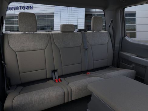 New 2025 Ford F150 XLT w/ Equipment Group 301A Standard image 35